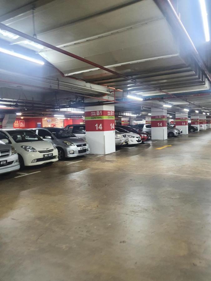 Moonlight Service Suite Kuala Lumpur Exterior foto